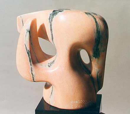 Gniazdo V